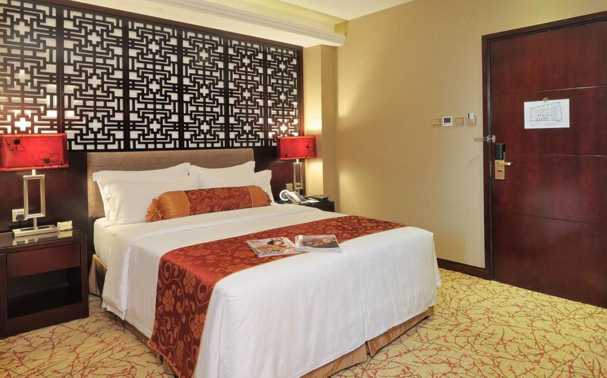 Hotel Metropole Макао Екстериор снимка