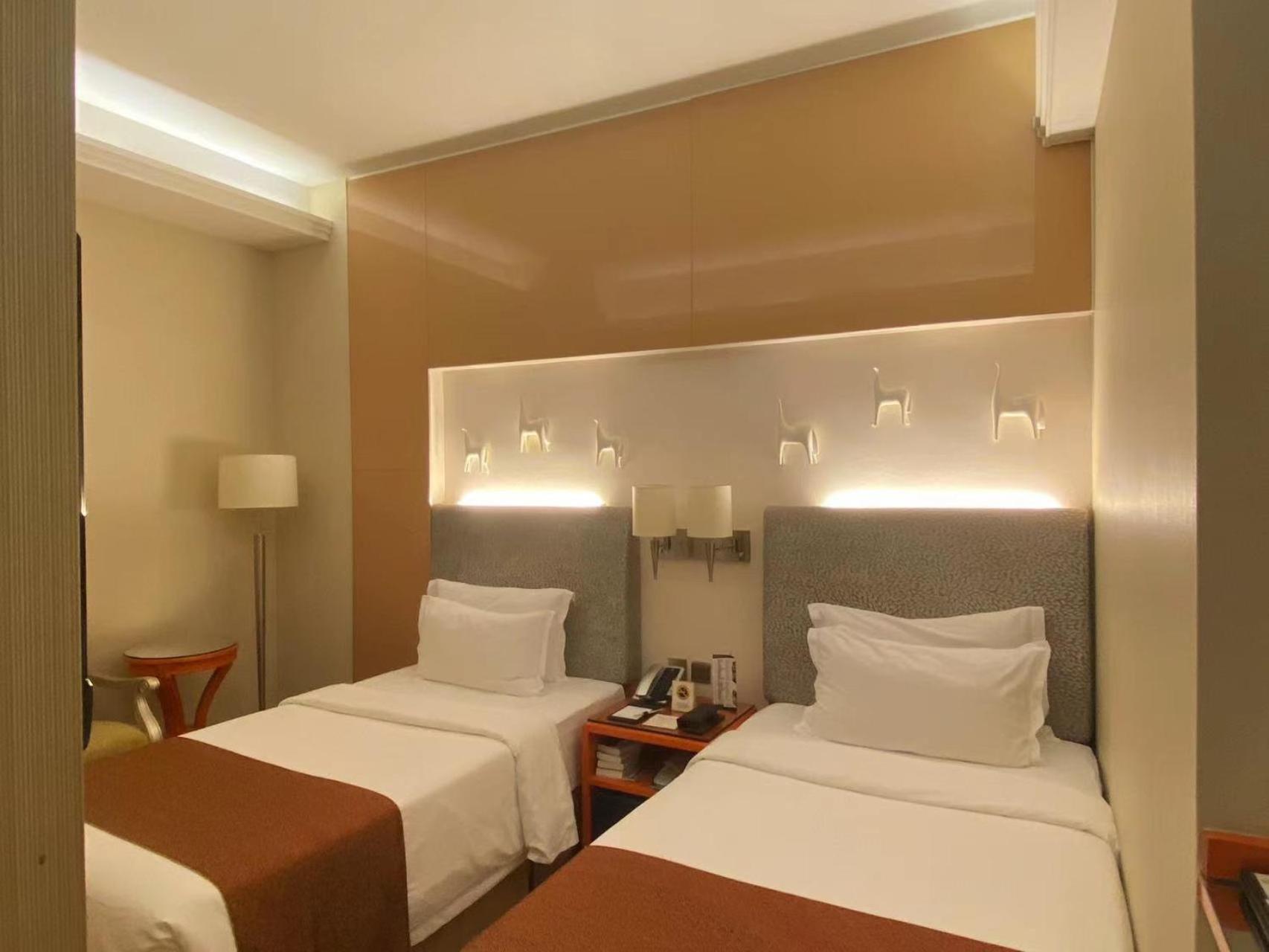Hotel Metropole Макао Екстериор снимка